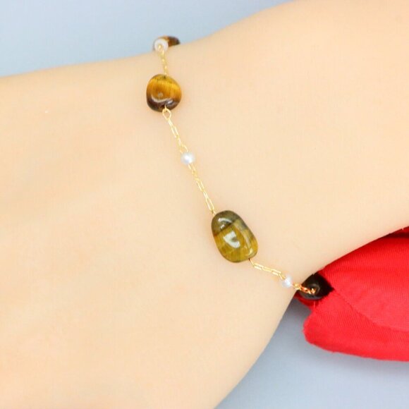 "Elegant & Trendy Bracelet, A Perfect Gift for Women, Thoughtful, EVCH1251 - Picture 11 of 12